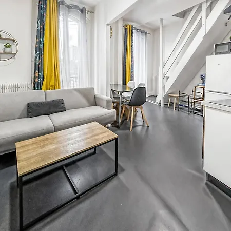 Espace Familial Proche De Paris 아파트